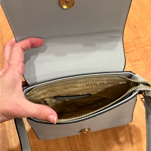 Kate Spade Crossbody purse - Picture 10 of 10